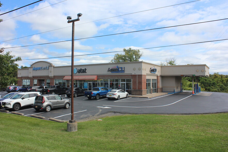 224 N Genesee St, Utica, NY à louer - Photo de l’immeuble – Image 1 sur 9