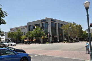 Plus de détails pour 1 N Indian Hill Blvd, Claremont, CA - Local commercial à louer