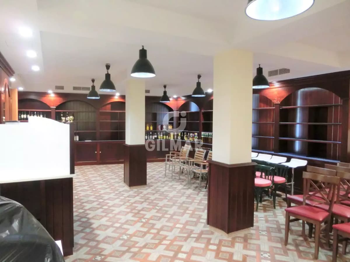 El Puerto de Santa María, CAD 11500 - - - Photo intérieure - Image 2 of 13