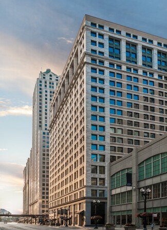 Plus de détails pour 25 E Washington St, Chicago, IL - Différents types d’espaces à louer