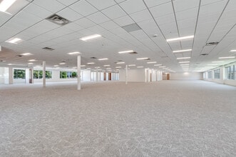 4200 Regent Blvd, Irving, TX à louer Photo intérieure– Image 2 sur 6