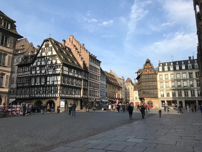 Plus de détails pour Local commercial à louer