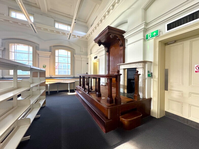 11 Garratt Ln, Londres à louer - Photo intérieure – Image 3 sur 7