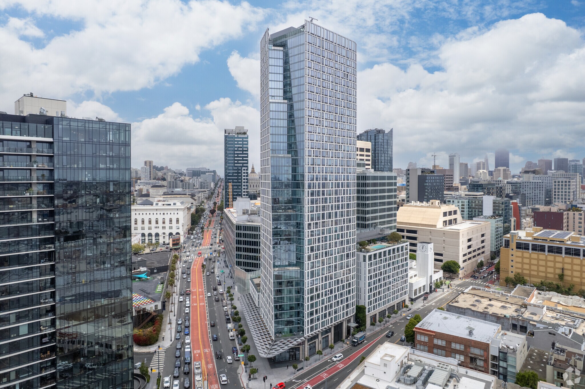 1540 Mission St, San Francisco, CA à louer Photo de l’immeuble– Image 1 sur 8