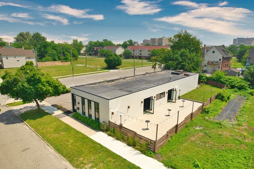 611 W Philadelphia St, Detroit, MI à vendre - Photo de l’immeuble – Image 3 sur 26