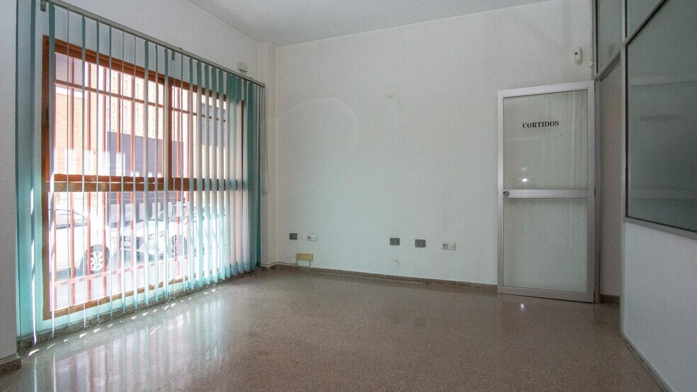 Local commercial dans Elda, Alicante à vendre - Photo intérieure – Image 1 sur 6