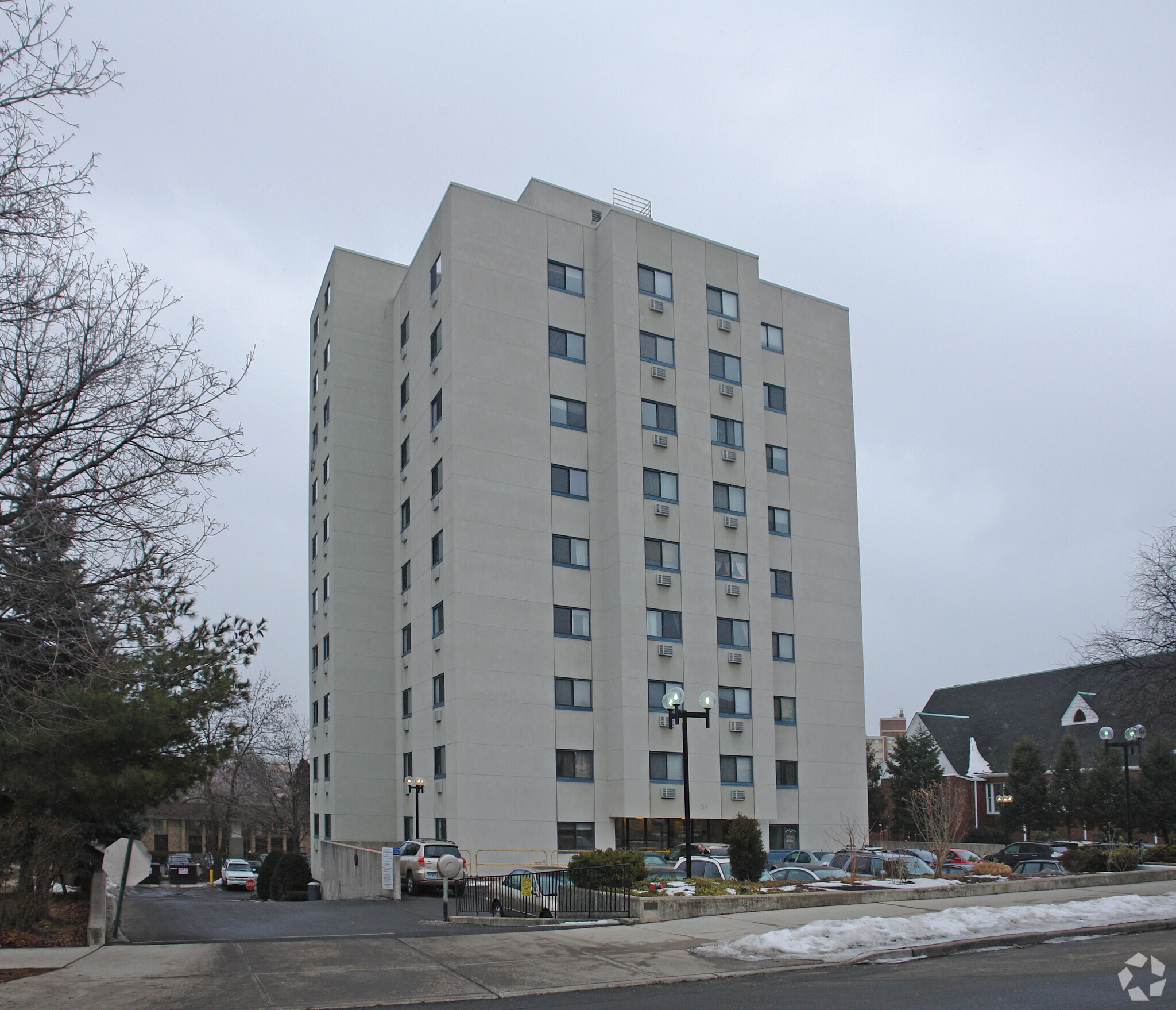 51 Schuyler Ave, Stamford, CT à vendre Photo principale– Image 1 sur 4