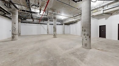 2360 Bedford Ave, Brooklyn, NY à louer Numérisation 3D Matterport– Image 1 sur 5