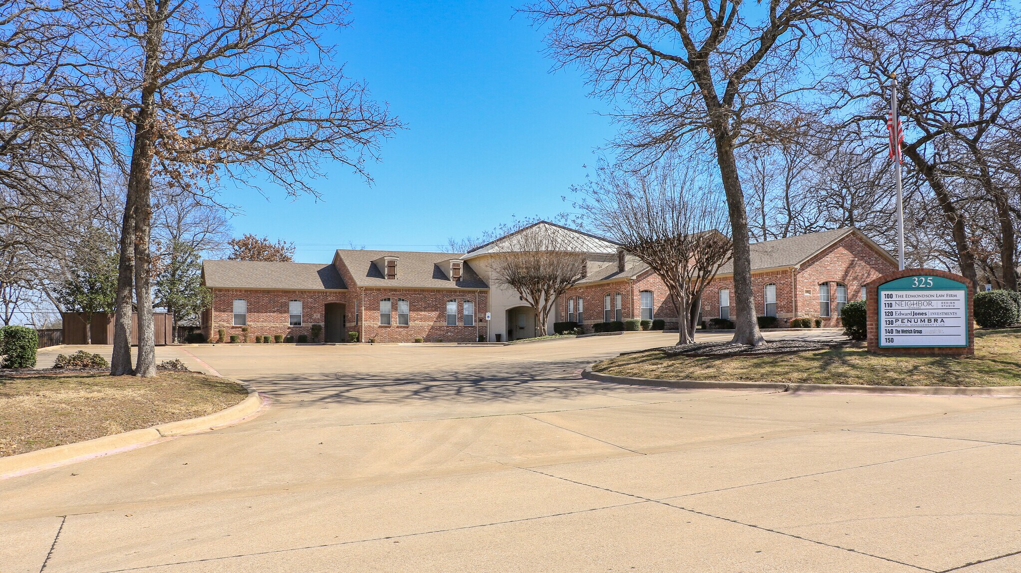 325 Miron Dr, Southlake, TX à louer Photo principale– Image 1 sur 5