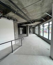 3827-3839 W Washington Blvd, Los Angeles, CA à louer Photo de la construction– Image 1 sur 4