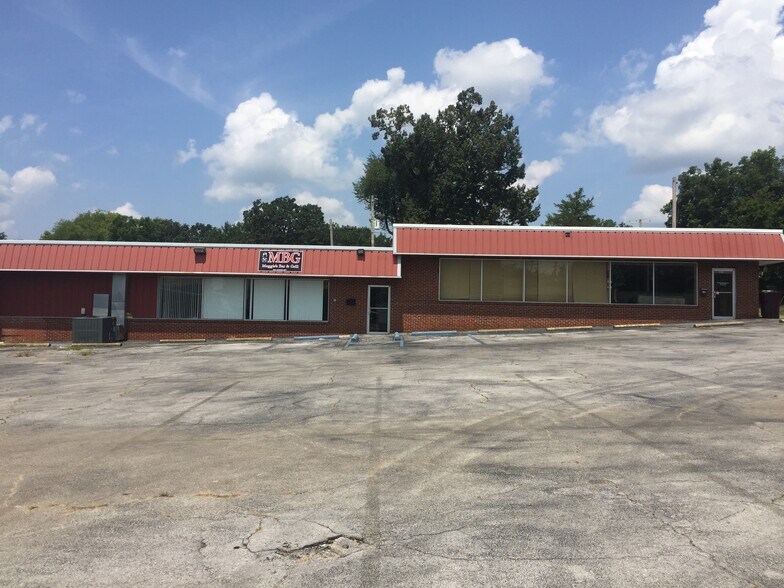 3019 N Jackson Hwy, Sheffield, AL à vendre - Photo de l’immeuble – Image 3 sur 5