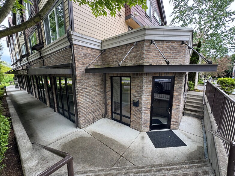19439 1st Ave S, Normandy Park, WA à louer - Photo de l’immeuble – Image 2 sur 3
