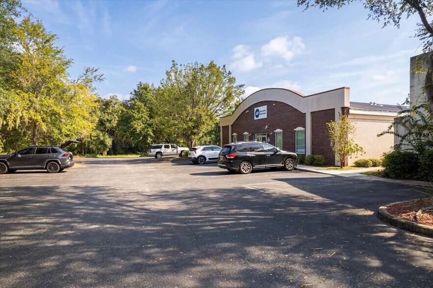 3205 SW 47th Ave, Gainesville, FL à vendre - Photo de l’immeuble – Image 3 sur 37