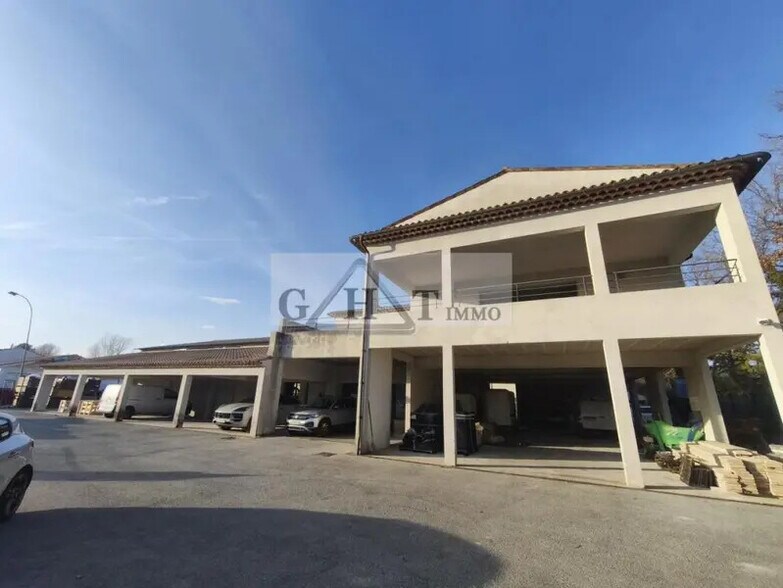 Industriel/Logistique dans Tourrettes à vendre - Photo de l’immeuble – Image 1 sur 12
