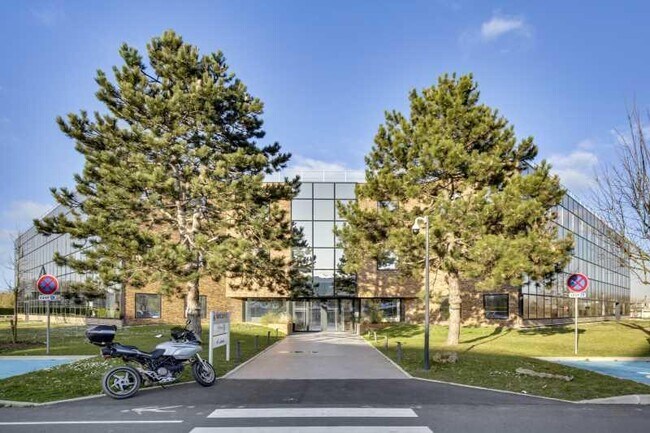 Plus de détails pour Route De L'orme Des Merisiers, Saint-Aubin - Bureau à louer