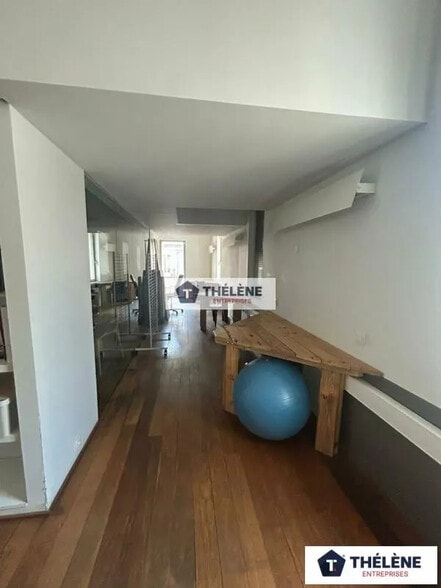 Bureau dans Montpellier à louer - Photo de l’immeuble – Image 2 sur 11