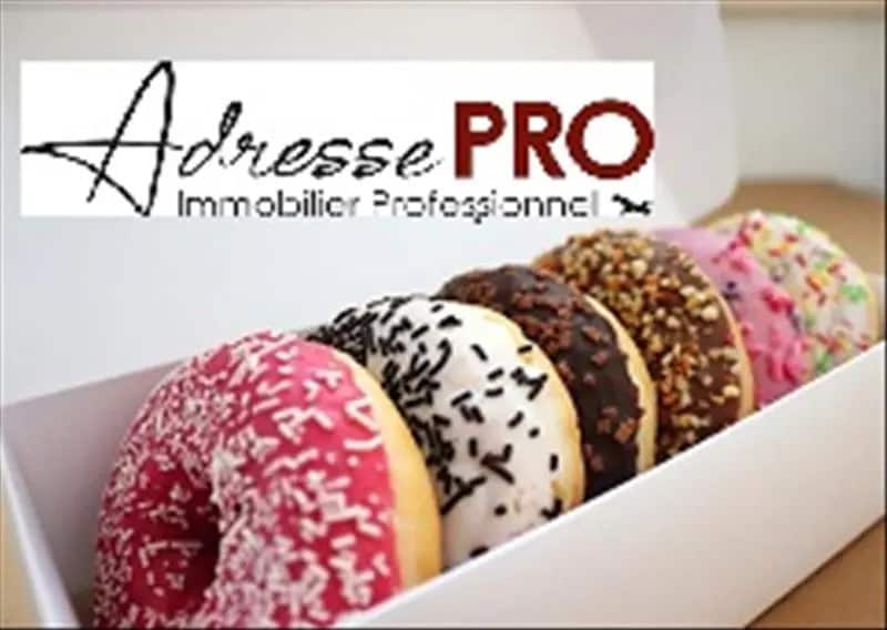 Local commercial dans Saint-Jean-de-Luz à vendre - Photo de l’immeuble – Image 2 sur 3