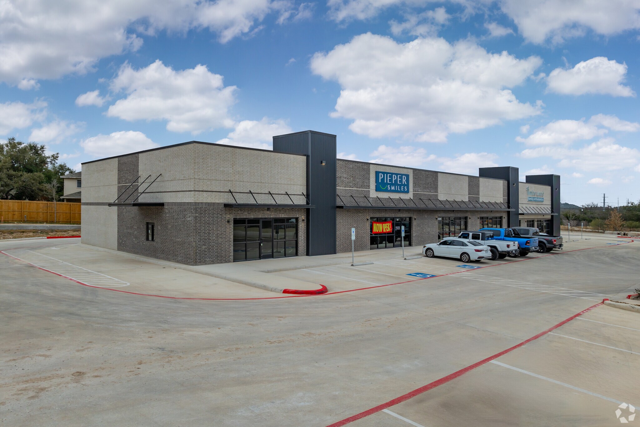 252191 N US HWY 281, San Antonio, TX à louer Photo principale– Image 1 sur 8