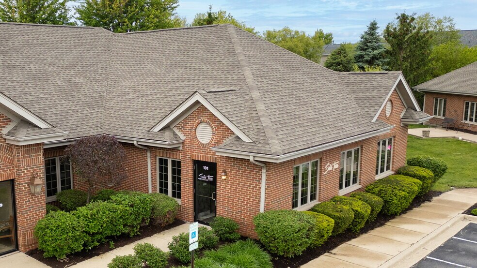 3941 75th St, Aurora, IL à vendre - Photo de l’immeuble – Image 3 sur 27