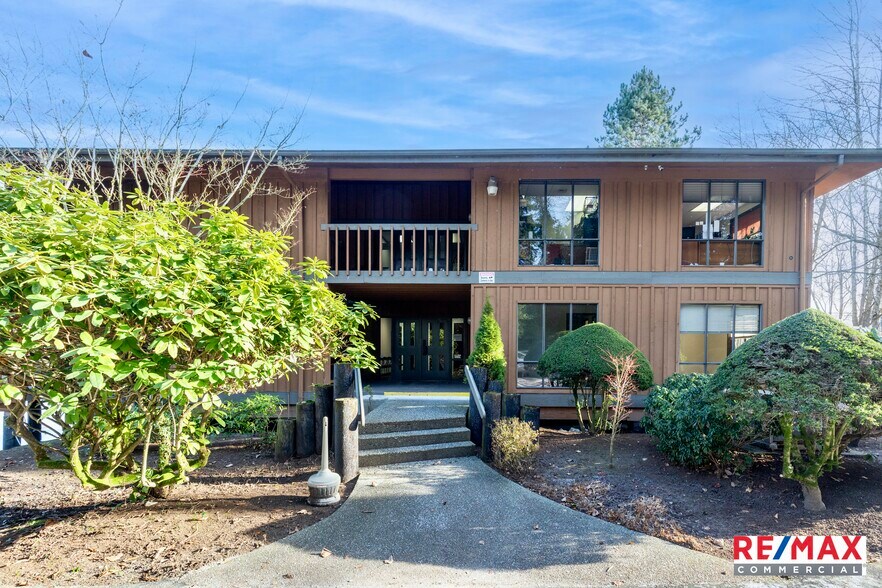 20102 Cedar Valley Rd, Lynnwood, WA à vendre - Photo de l’immeuble – Image 2 sur 9