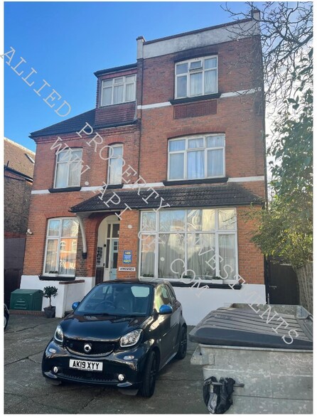30 Chatsworth Rd, Londres à vendre - Photo intérieure – Image 2 sur 7