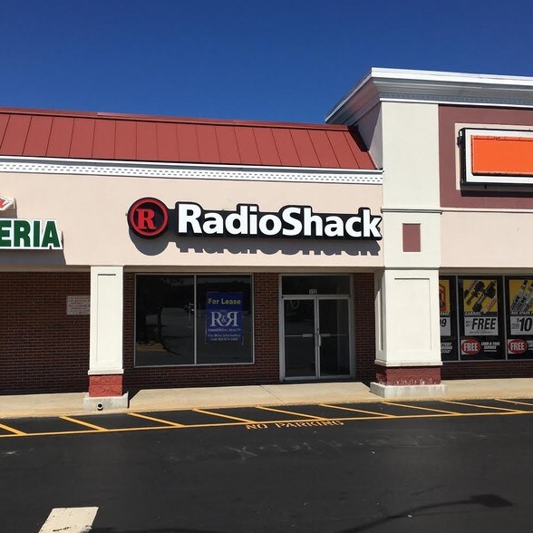 66-86 E Glenwood Ave, Smyrna, DE à louer - Photo de l’immeuble – Image 3 sur 7