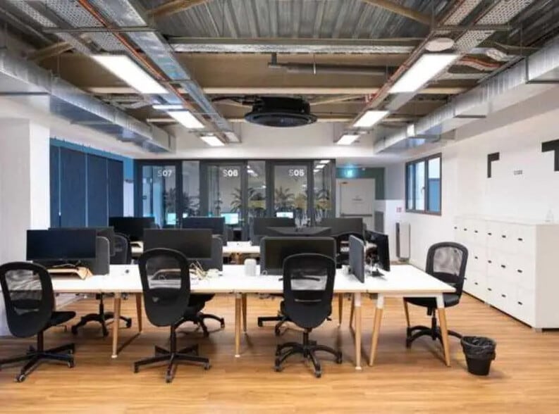 Bureau dans Paris à louer - Photo de l’immeuble – Image 3 sur 10