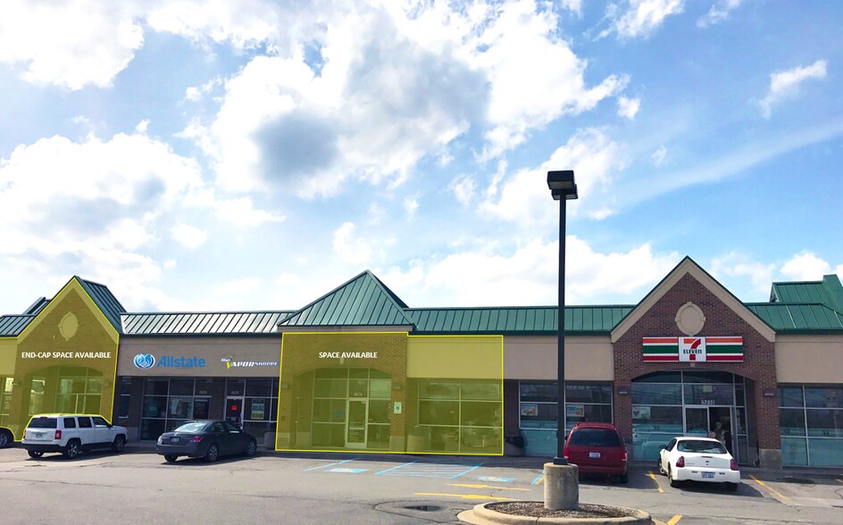 52939-52951 Gratiot Ave, Chesterfield, MI à louer - Photo de l’immeuble – Image 2 sur 2