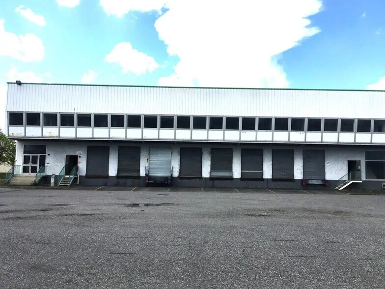 Industriel/Logistique dans Toulouse à louer - Photo de l’immeuble – Image 3 sur 17