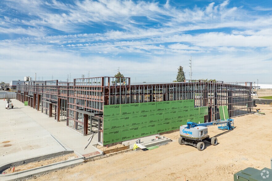 2211 N. Elder St., Nampa, ID à louer - Photo de l’immeuble – Image 1 sur 7