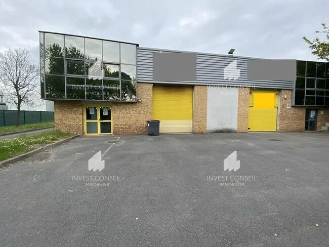 Plus de détails pour 1 Rue Gustave Eiffel, Le Plessis-Bouchard - Local d'activités à louer