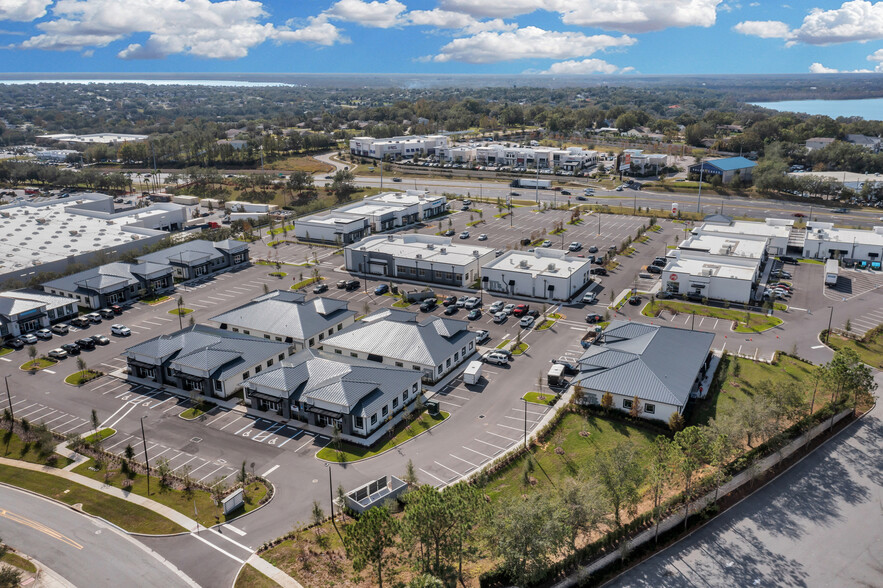 2621 S US Highway 27, Clermont, FL à louer - Photo de l’immeuble – Image 3 sur 5