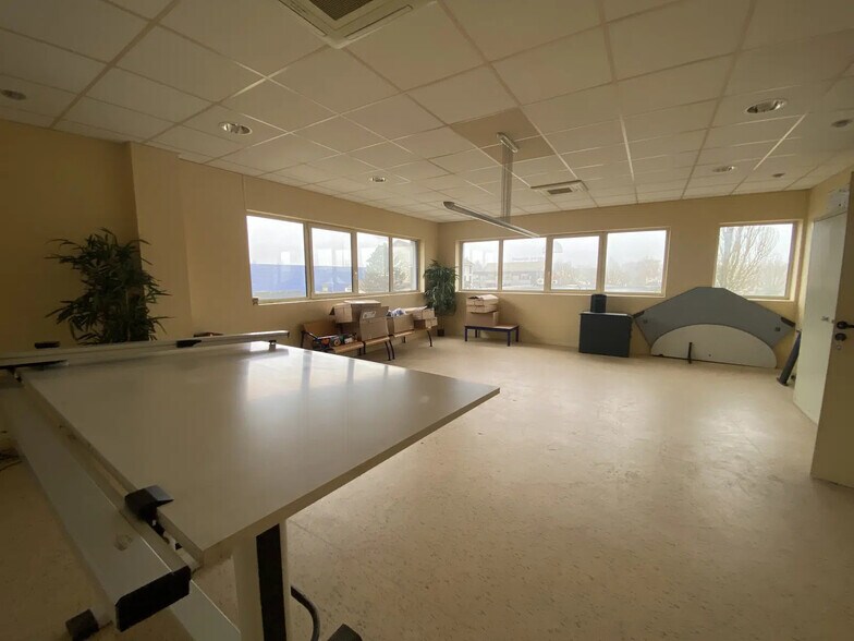2 Rue De Rastignac, La Chapelle-Saint-Mesmin à louer - Photo de l’immeuble – Image 3 sur 11