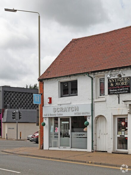 114 Hagley Rd, Stourbridge à louer - Photo de l’immeuble – Image 3 sur 15