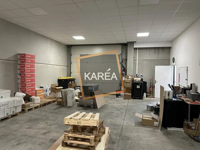 Local d'activités dans Serris à vendre - Photo de l’immeuble – Image 2 sur 5