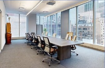 50 W 47th St, New York, NY à louer Photo intérieure– Image 2 sur 3