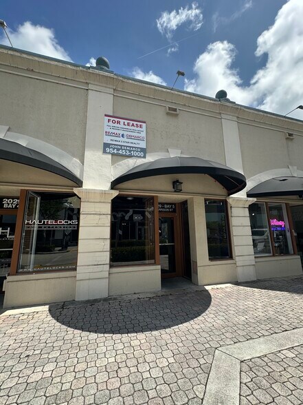 2029 Harrison St, Hollywood, FL à louer - Photo de l’immeuble – Image 1 sur 25