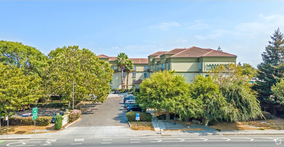 748 N Mathilda Ave, Sunnyvale, CA à vendre - Photo principale – Image 1 sur 5