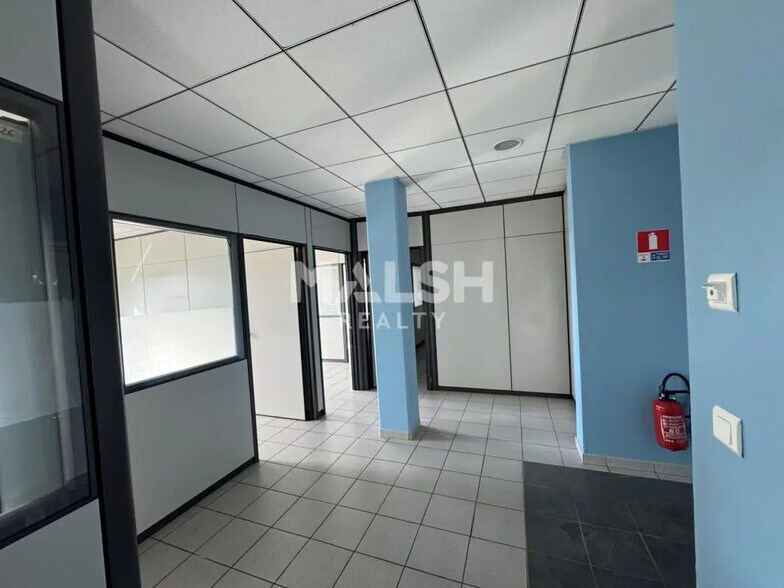 Bureau dans Saint-Étienne à louer - Photo de l’immeuble – Image 2 sur 5