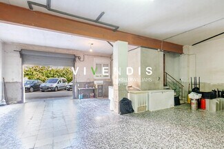 Plus de détails pour Local commercial à vendre