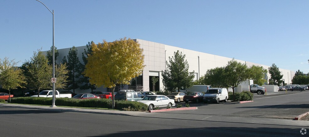 3211 Sunrise Ave, Las Vegas, NV à louer - Photo de l’immeuble – Image 2 sur 4