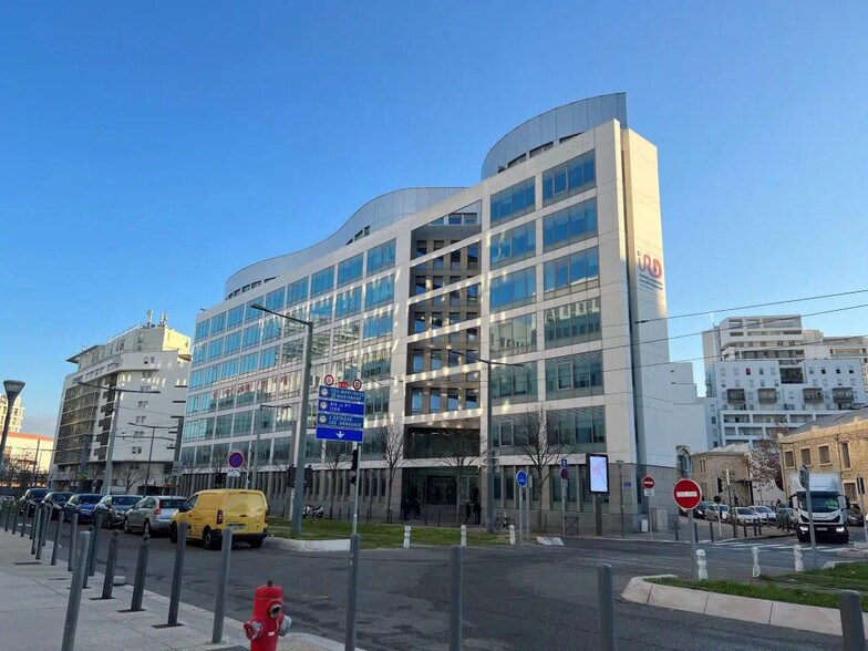 44 Boulevard De Dunkerque, Marseille à louer - Photo de l’immeuble – Image 2 sur 17
