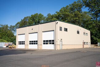 Plus de détails pour 1198 West St, Southington, CT - Industriel/Logistique à louer