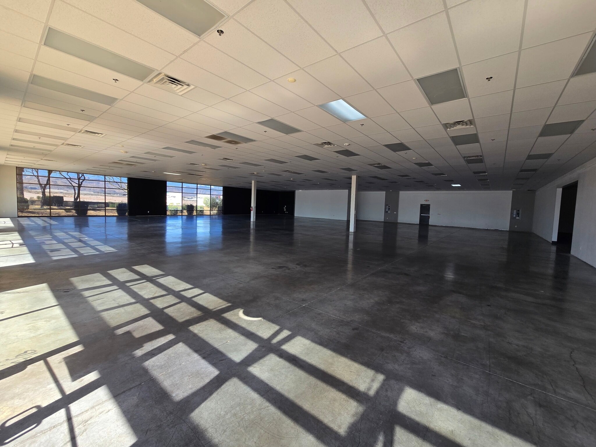 Rainbow Blvd, Las Vegas, NV à louer Photo intérieure– Image 1 sur 5