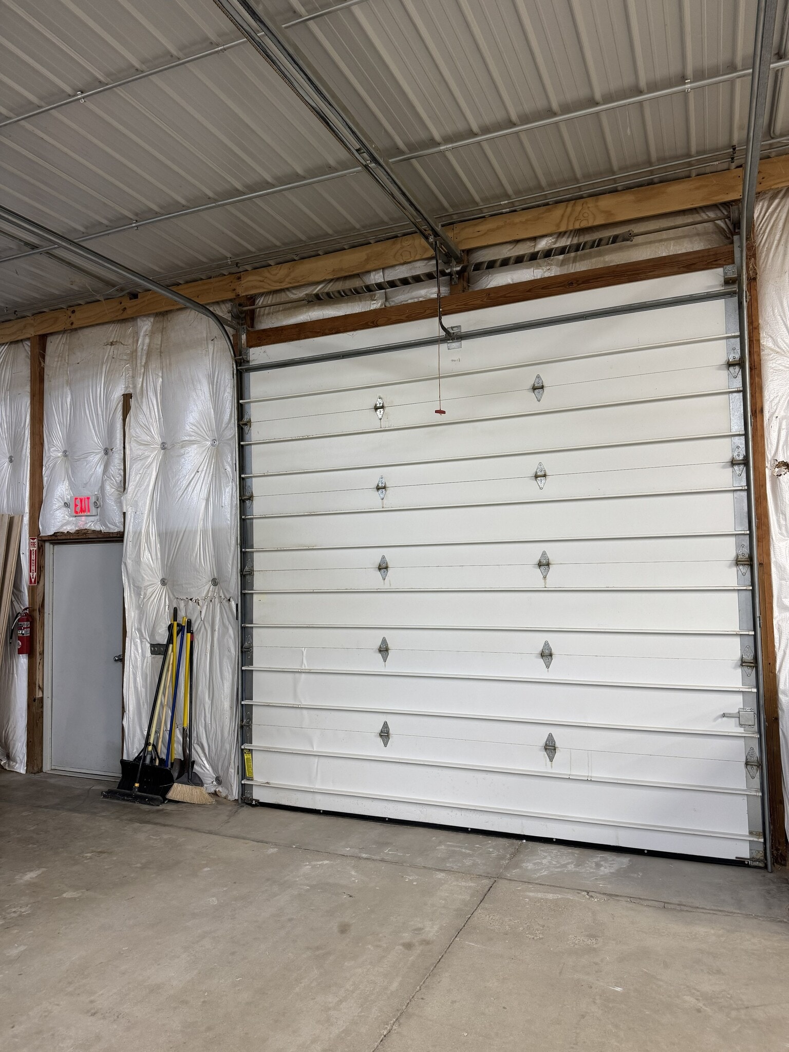 2410 Main St, Huntertown, IN à louer Photo intérieure– Image 1 sur 5