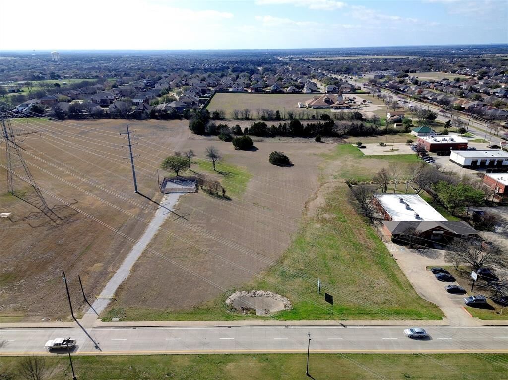 1226 W Belt Line Rd, DeSoto, TX à vendre Photo principale– Image 1 sur 11
