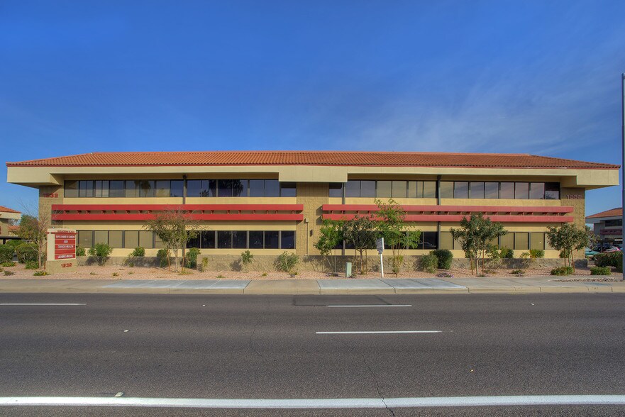 1232 E Broadway Rd, Tempe, AZ à louer - Autre – Image 3 sur 13