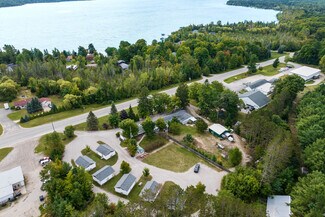 Plus de détails pour 4871 U.S. 31, Eastport, MI - Hôtellerie à vendre