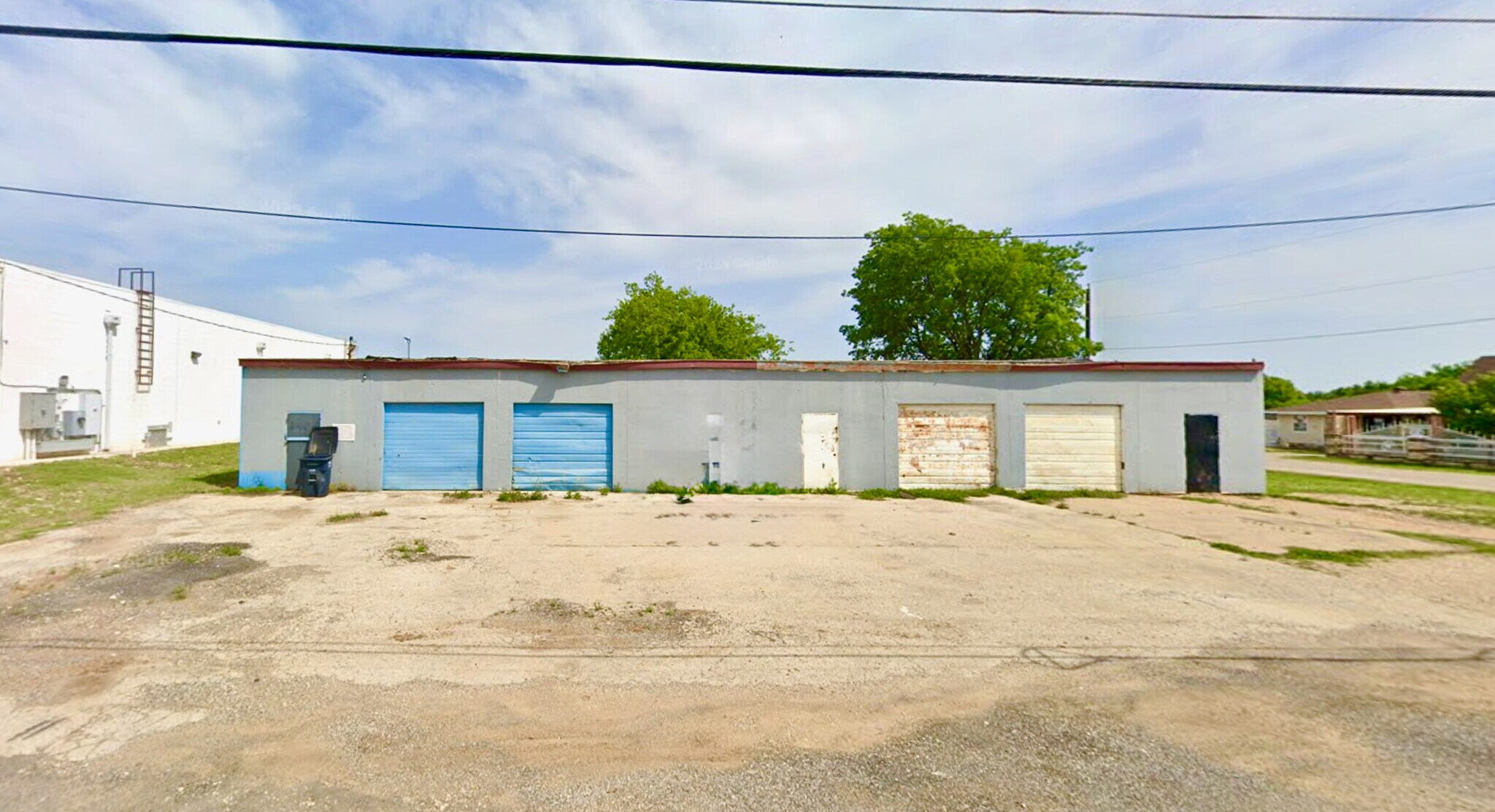 1912 Southview Dr, Fort Worth, TX à vendre Photo de l’immeuble– Image 1 sur 3