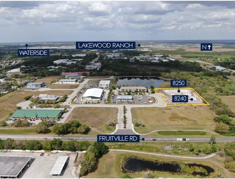 8250 Vicela Dr, Sarasota, FL à louer - Aérien – Image 2 sur 13